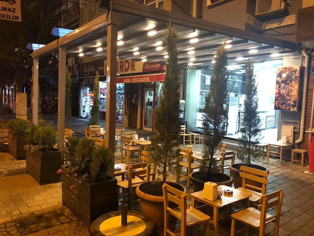 Alp Otel