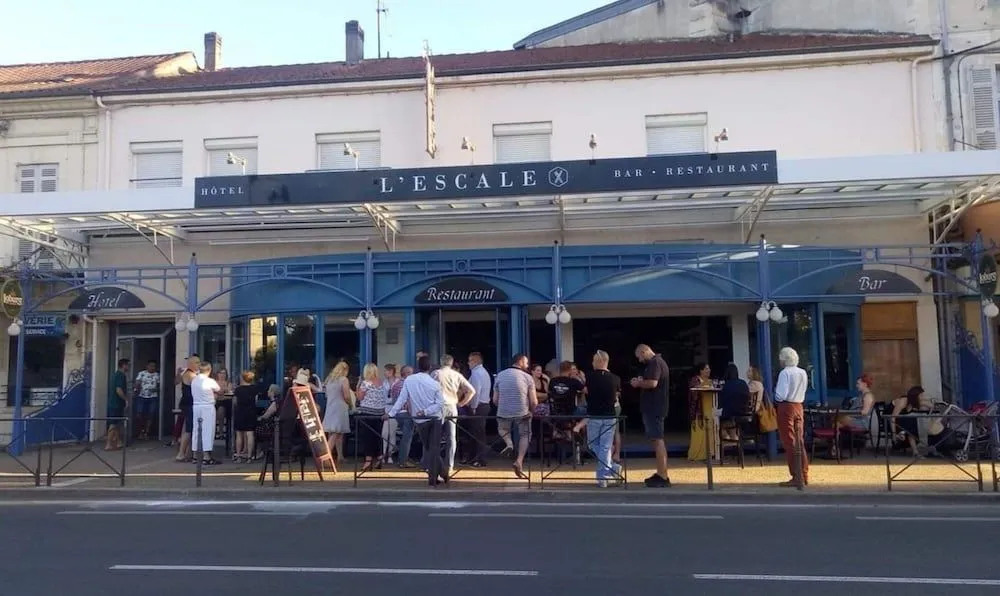 Hotel Bar Restaurant Lescale