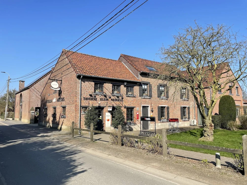 Klein Nederlo