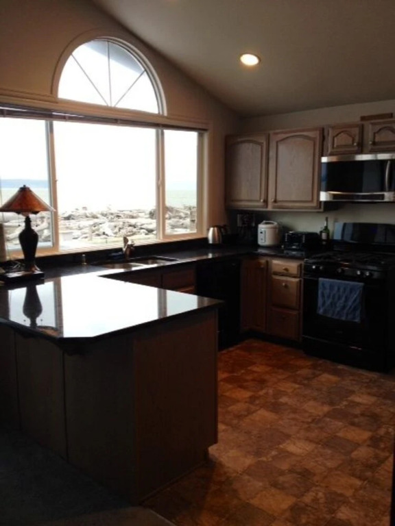 Camano Island Waterfront Vacation Rental