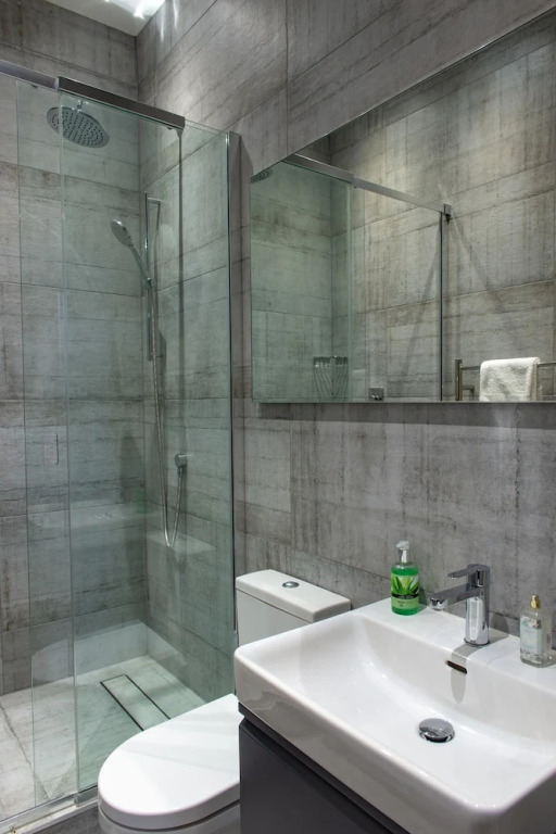 Stunning 4 Bedroom Central Edinburgh