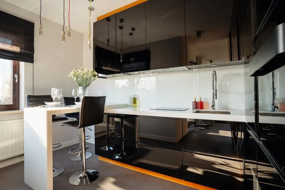 Penthouse Avenue by Loft Affair