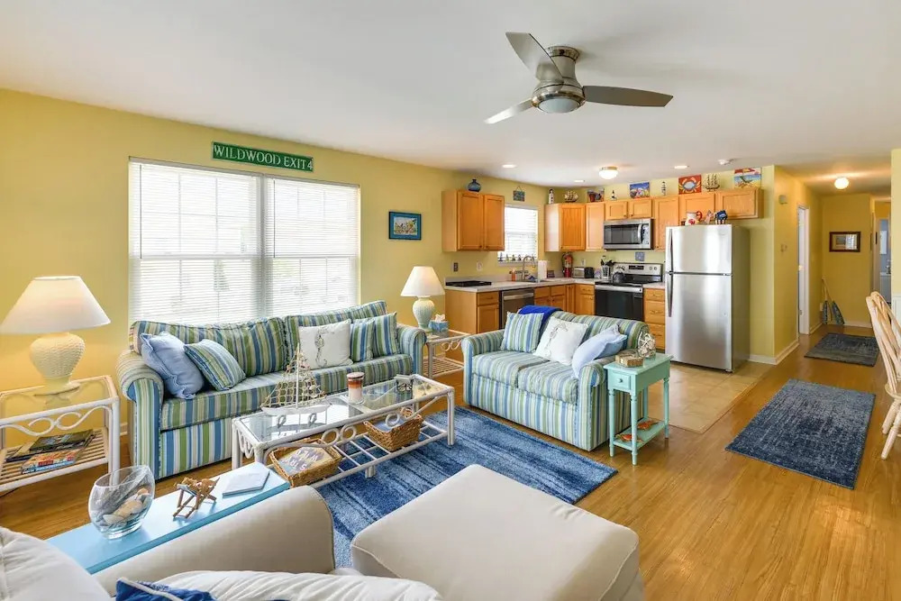 Condo w/ Deck: Walk to Beach & Convention Center!