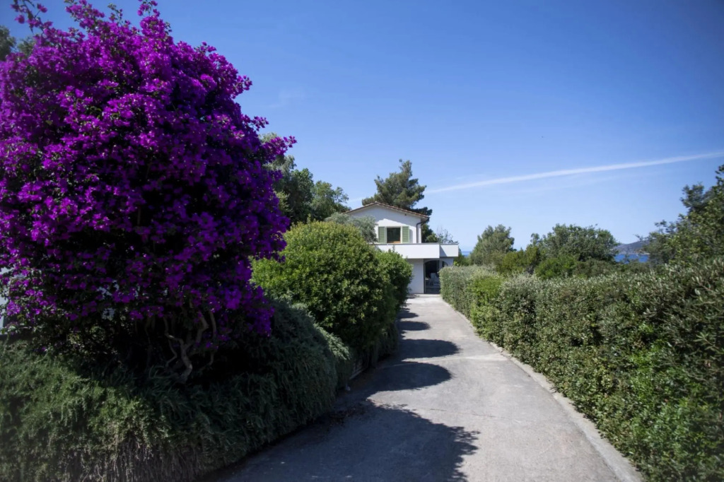 Villino la Valle Incantata with splendid sea view and parking space in Capoliveri-LA VALLE INCANTATA P.P
