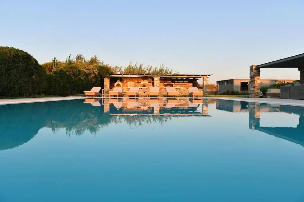 Sunray Pounta Paros Beachfront Villa near Kitesurf
