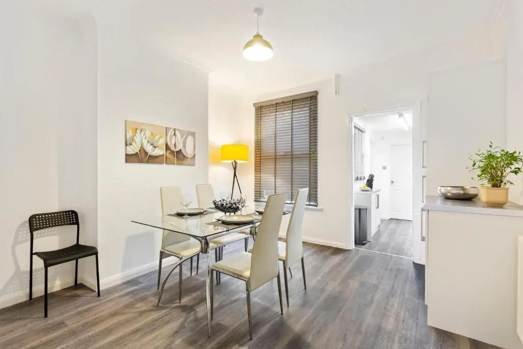 Spacious & Central Entire Home