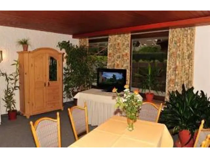 Weidegg - Hotel Garni