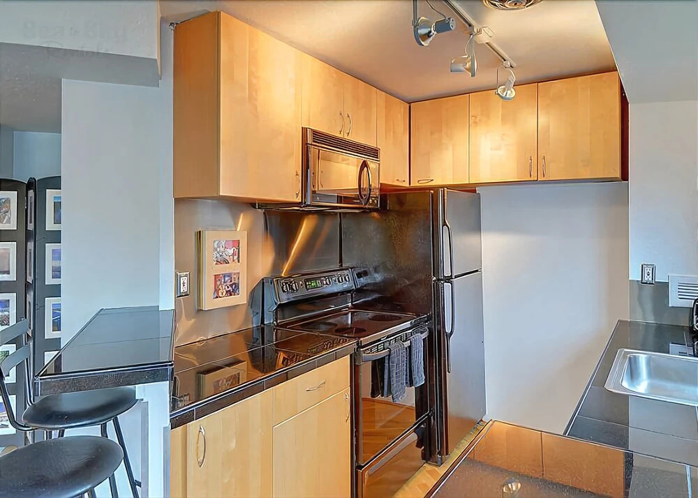 Elektra Hillside Flat - Two Bedroom Condominium