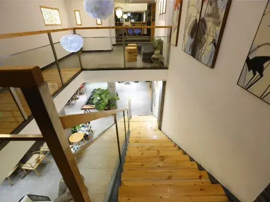 Fenghuang Yunqiao Free River View Boutique Homestay (Fenghuang Ancient City Yunqiao Branch)
