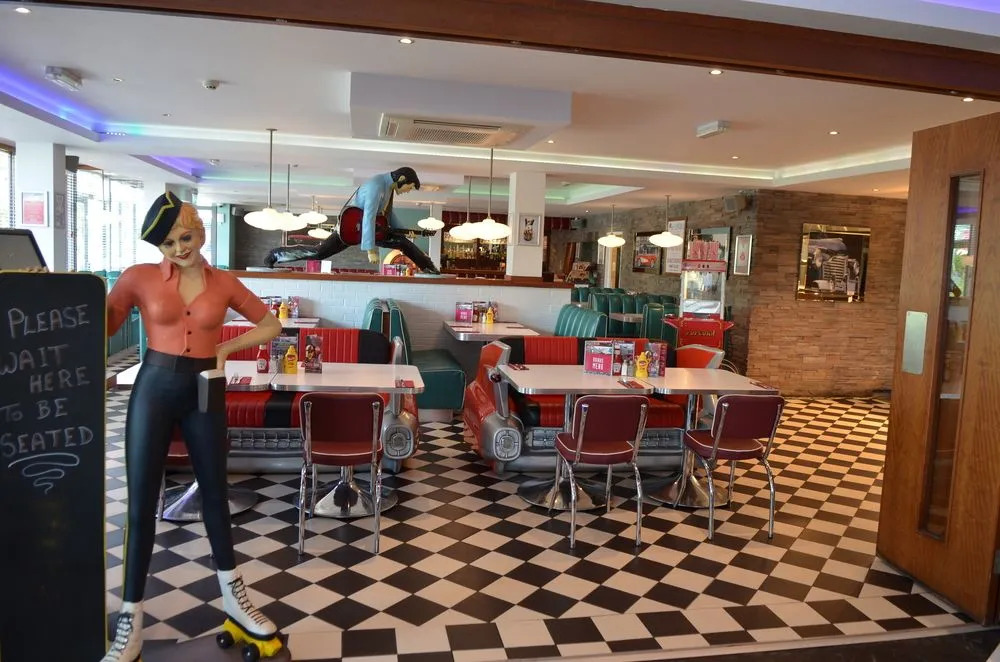 7Hotel Diner