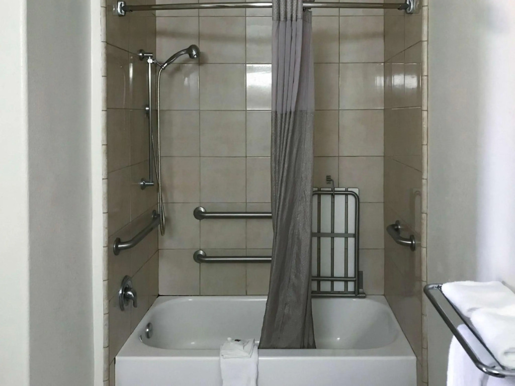 Motel 6-Visalia, CA