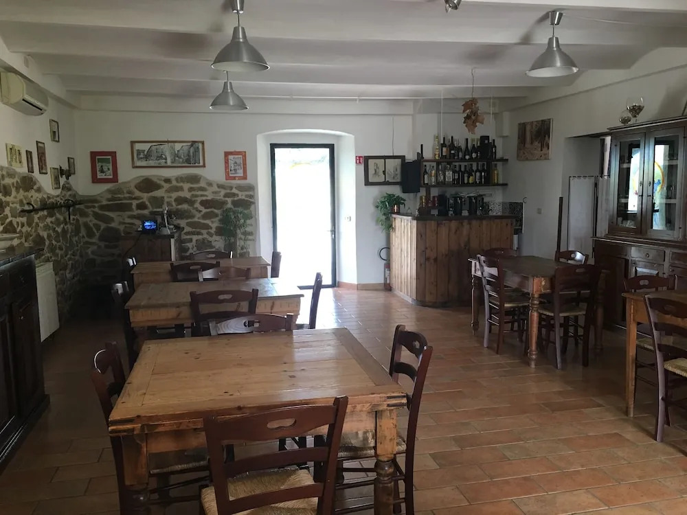 Poggio Baroni Agriturismo