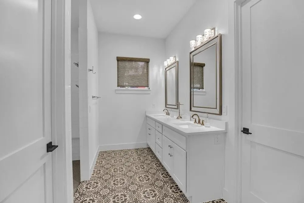 Whispering Waters 4 Bedroom Home