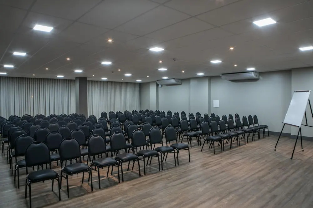 Hotel Crisul