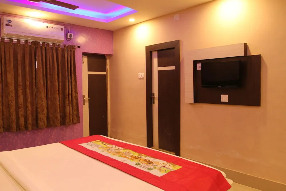 OYO 8369 Hotel Sea Mars