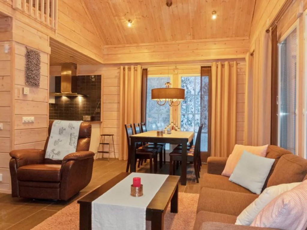 House  Salla
