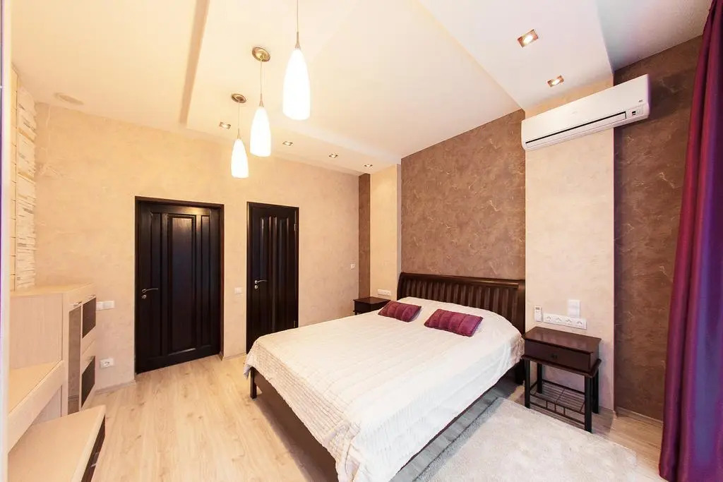 Grand Villa Complex