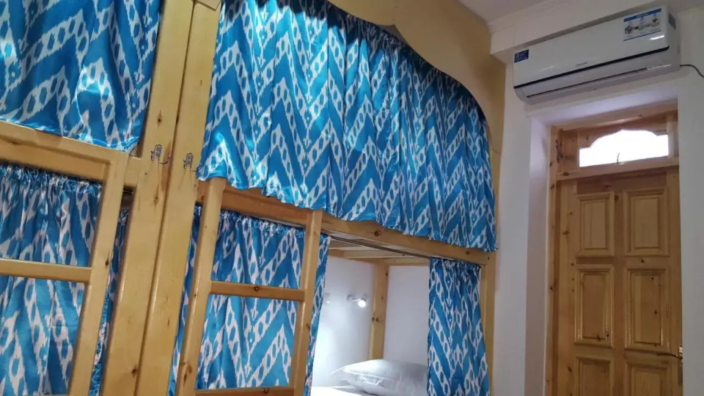 Amir Hostel