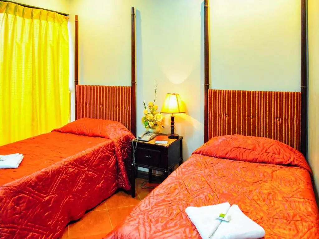 OYO 679 Ddd Habitat Pension House