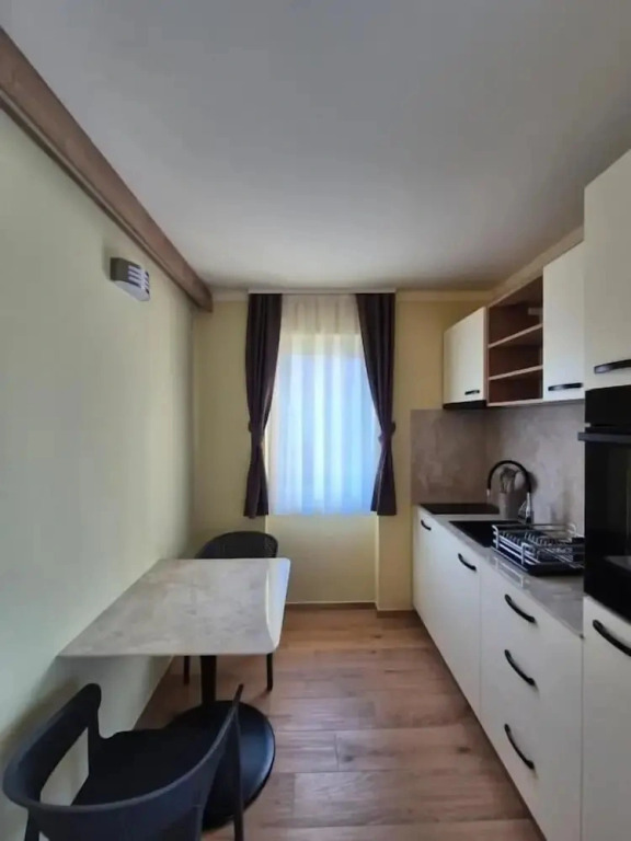 Mega Apartmaji