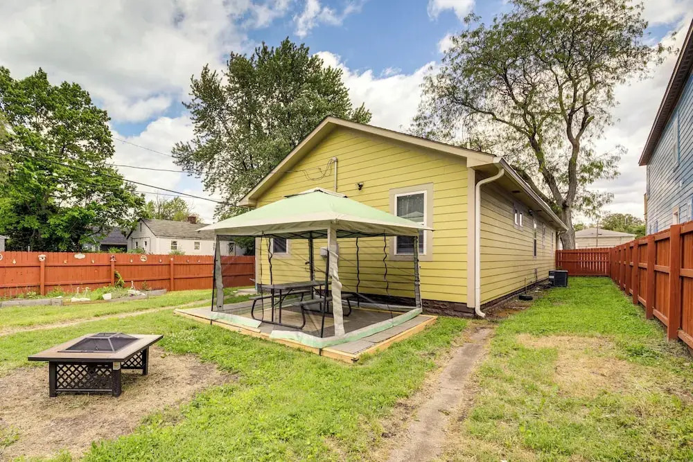 3 Mi to Dtwn: Updated Retreat in Indianapolis!