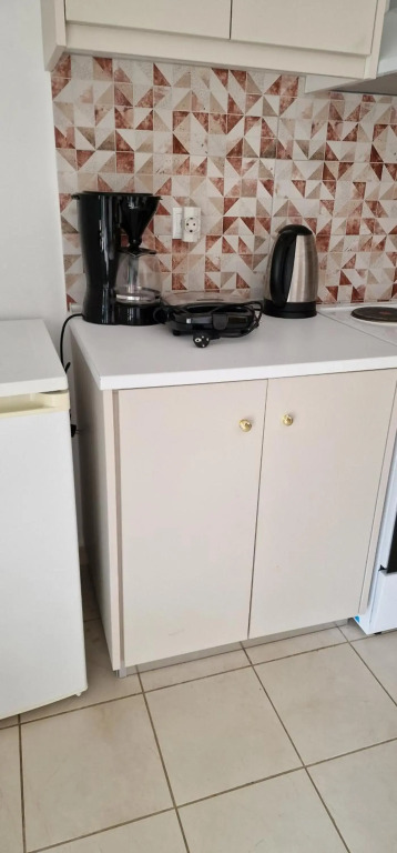 Quiet apartment with easy access to attractions.