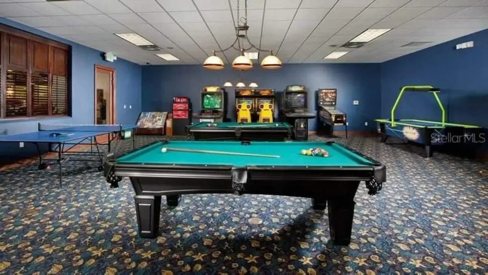 9004 Amazing Home With Pool