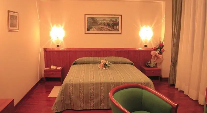 Hotel Lo Scudo
