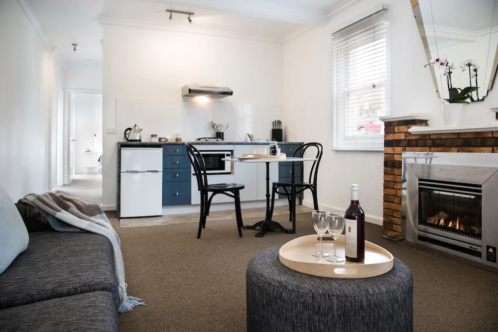 Lake Daylesford Apartments 2