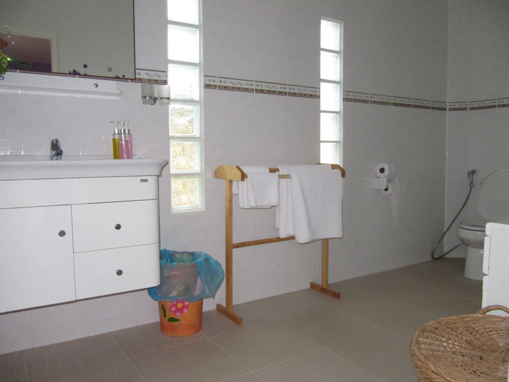 One D Homestay