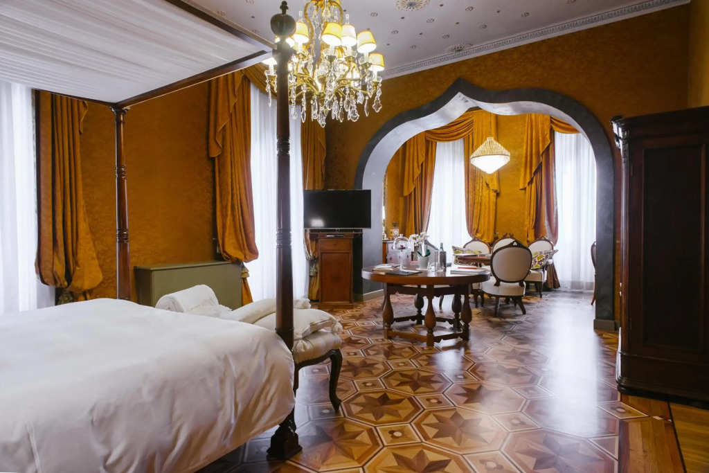 Relais & Chateaux Villa Crespi