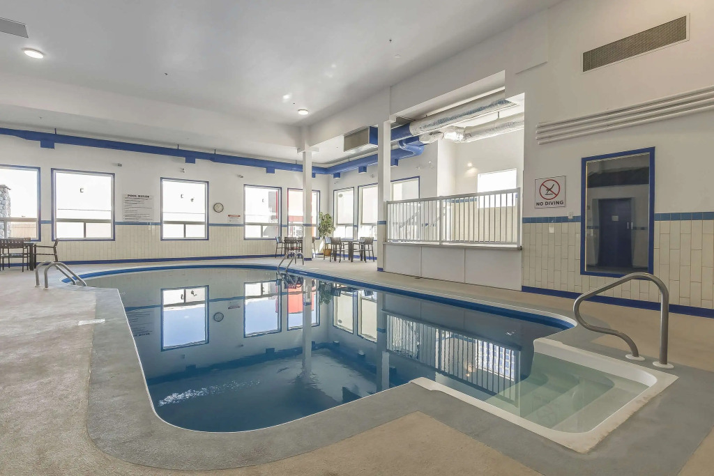 Comfort Inn & Suites