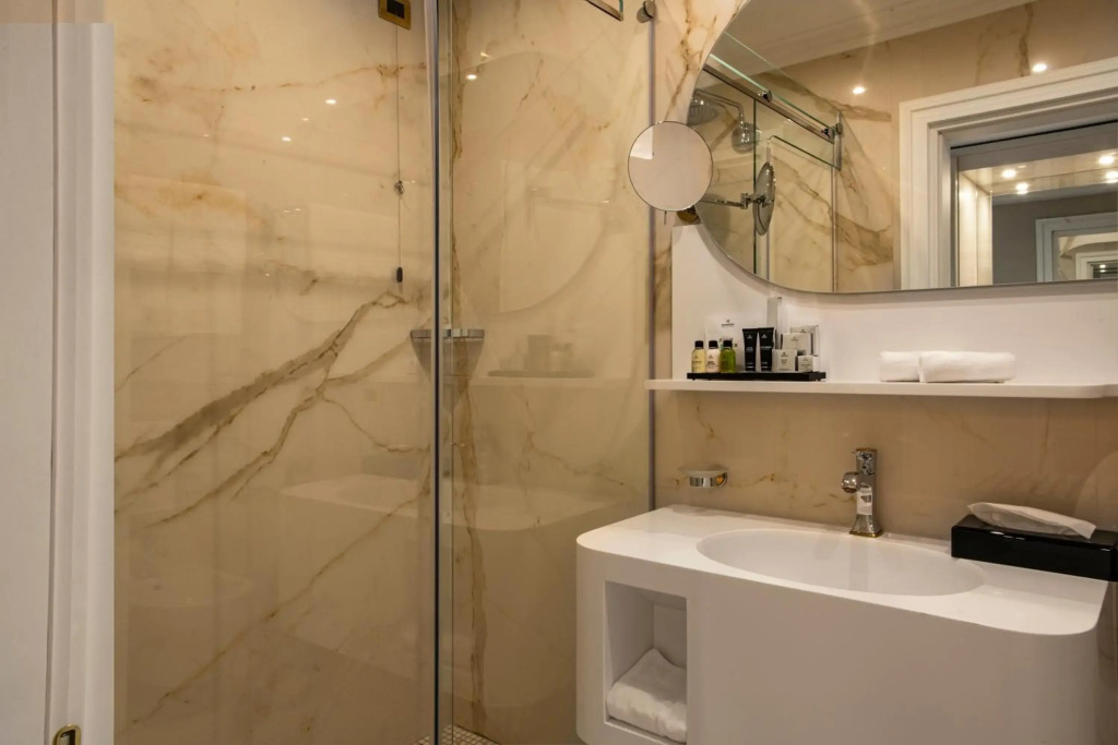 Radisson Collection Morina Hotel, Tirana