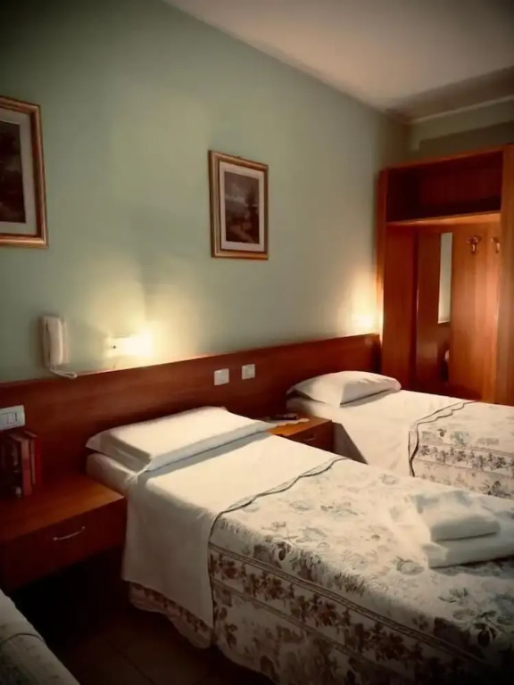Albergo Trattoria AL TAJ