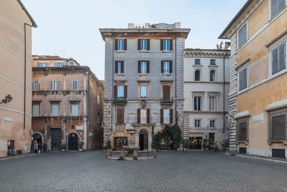 Piazza Navona Panoramic Penthouse