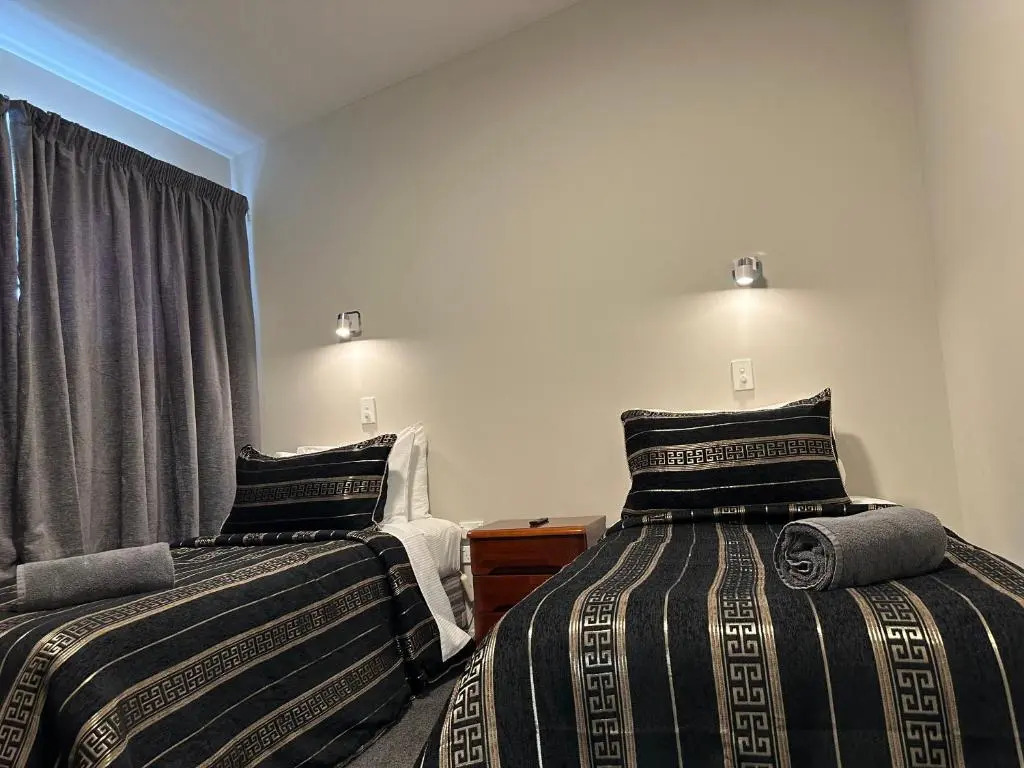 Willowbank Motel