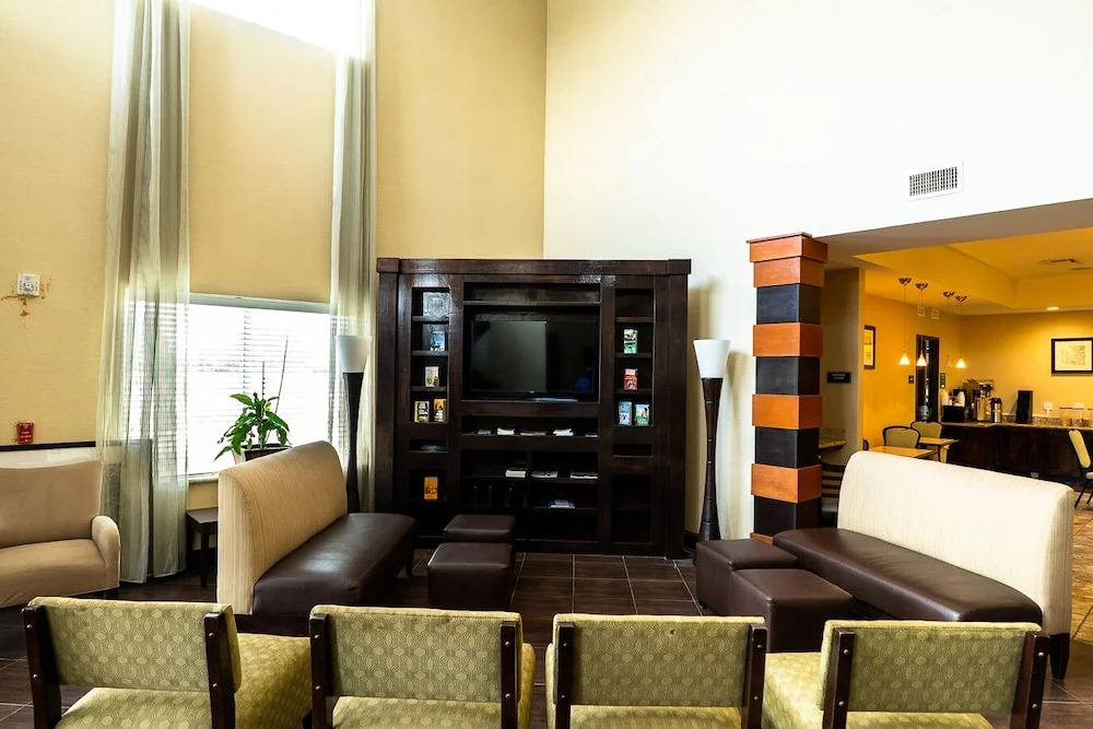 Rivers Inn and Suites