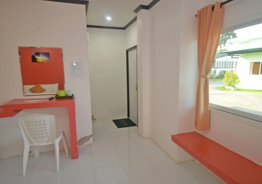 Sandee Resort