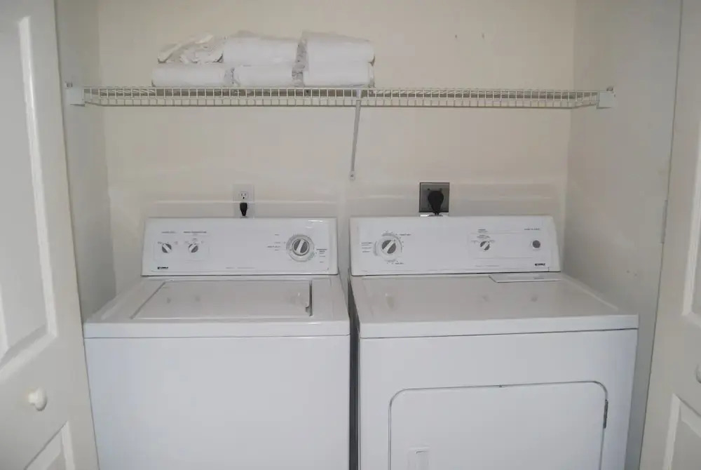 Fairways At Riveroaks 23d 3 Bedroom Condo by RedAwning
