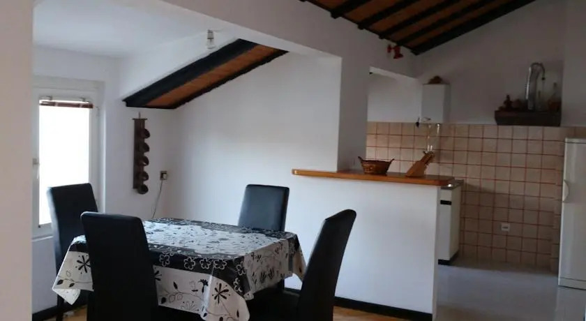 Apartments Danilo