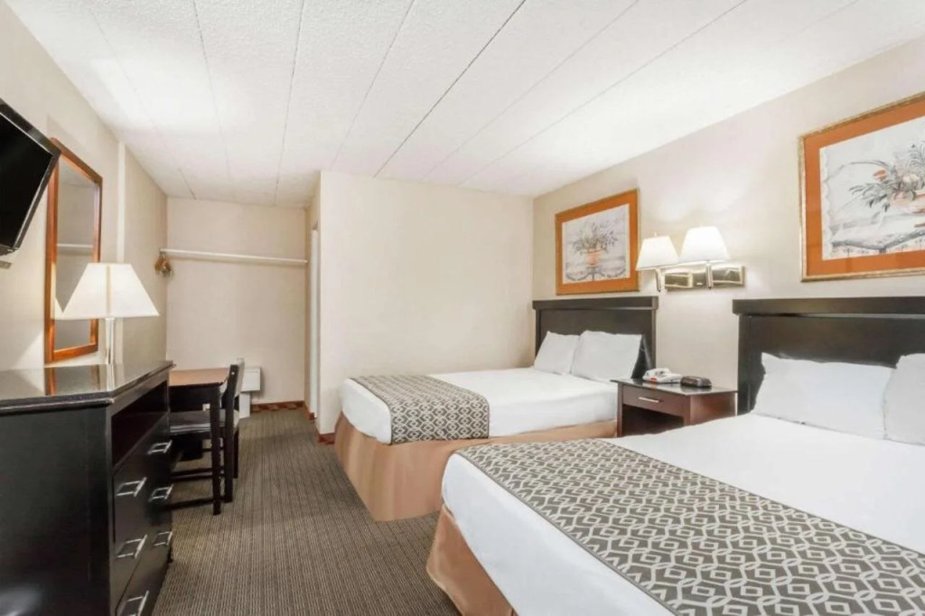 Atlantic Motor Inn Near Boardwalk