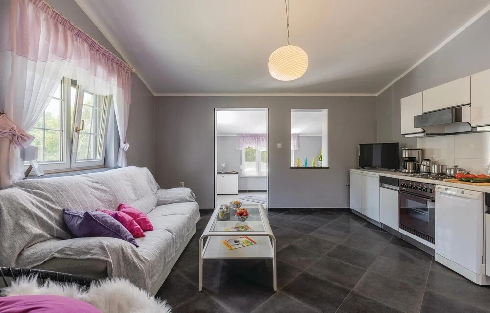 Amazing Home In Medulin