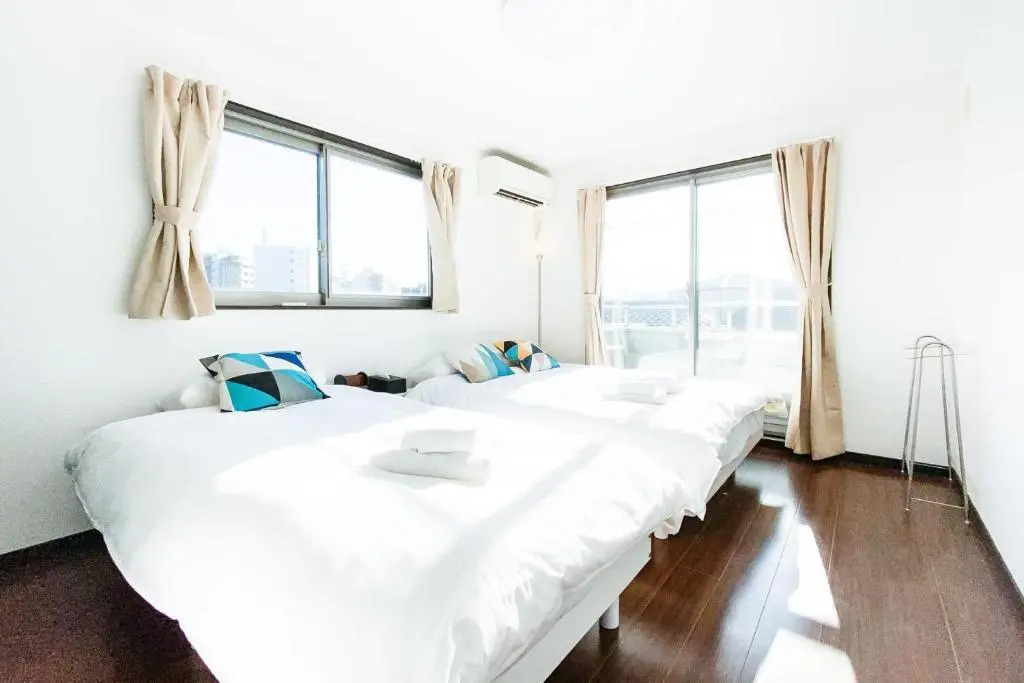 Yahiro 4-chome House 2F,3F