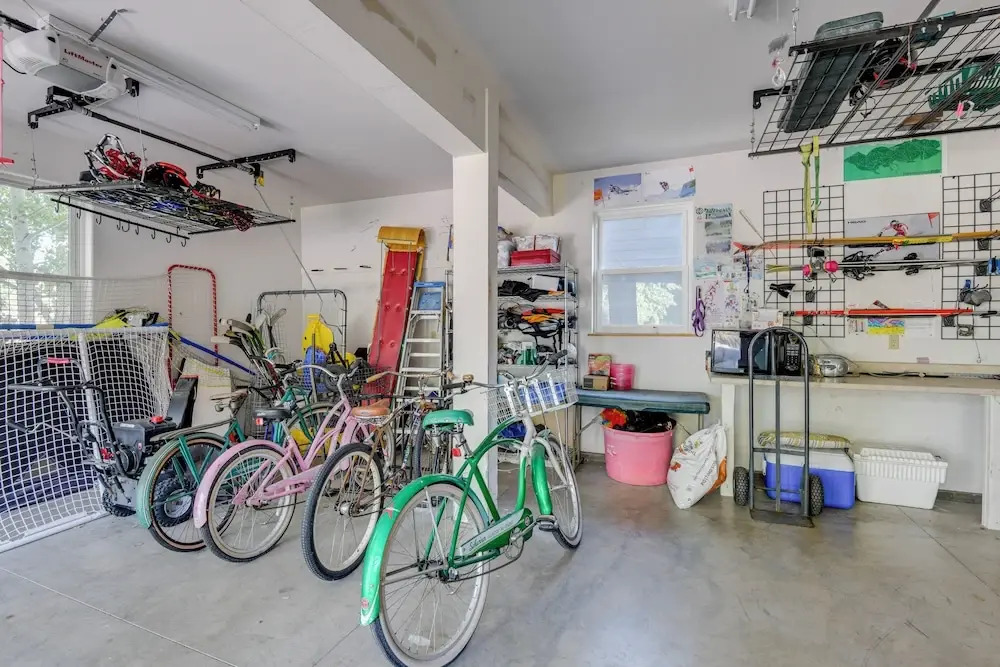 Bike, Hike & Ski: Artsy Steamboat Springs Retreat!