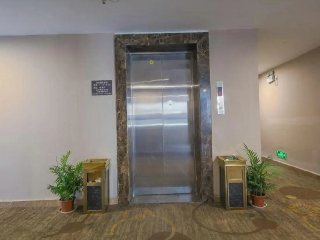 Pin Hotel