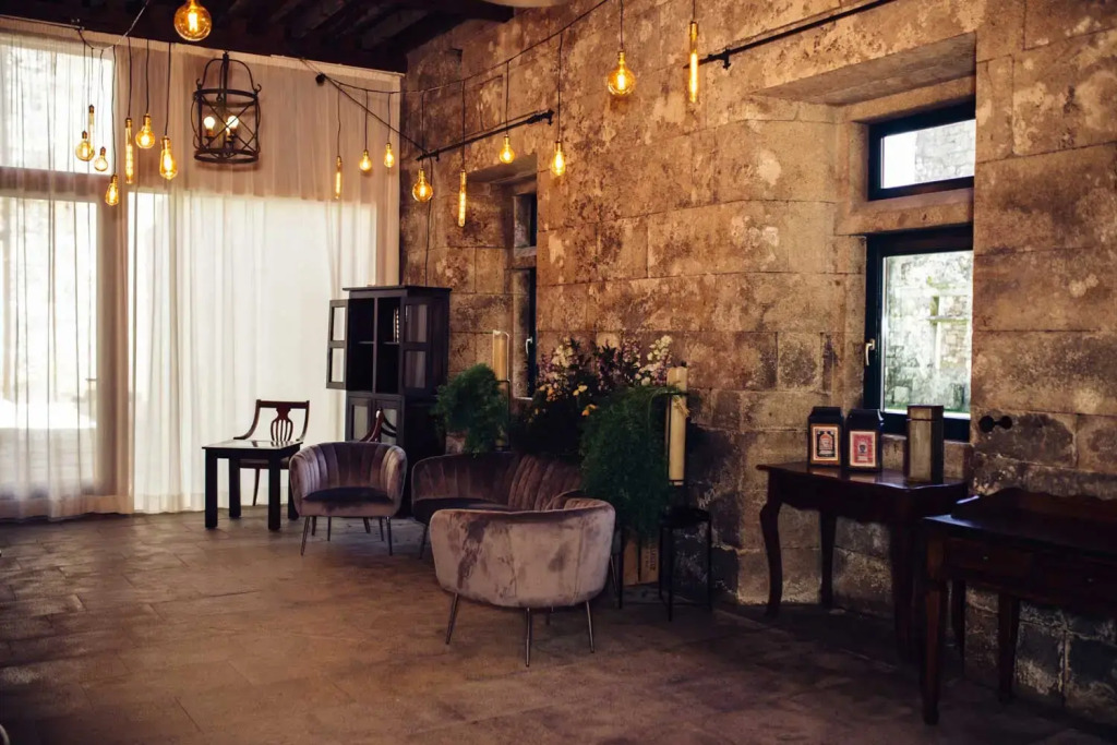 Hotel Monasterio de Aciveiro