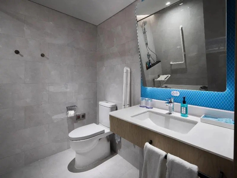 Holiday Inn Express Shenzhen Haiyuan City