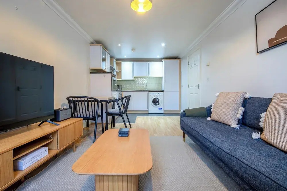 Kensington & Earls Court 1 bed Apartment - 4 Guest