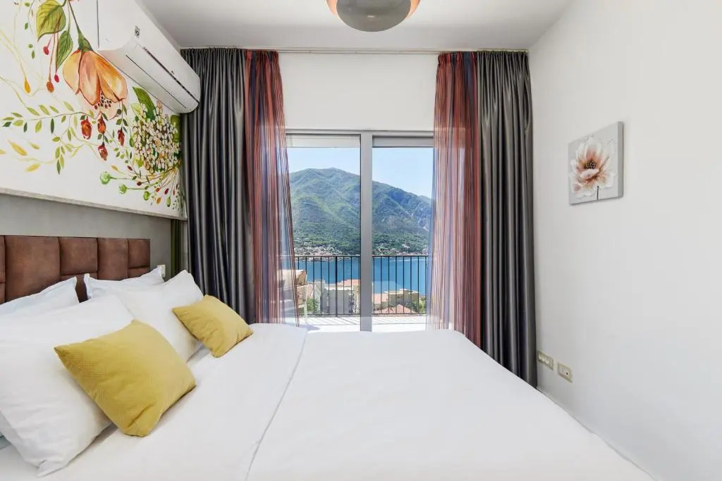 Apartment 3 With Amazing Sea View
