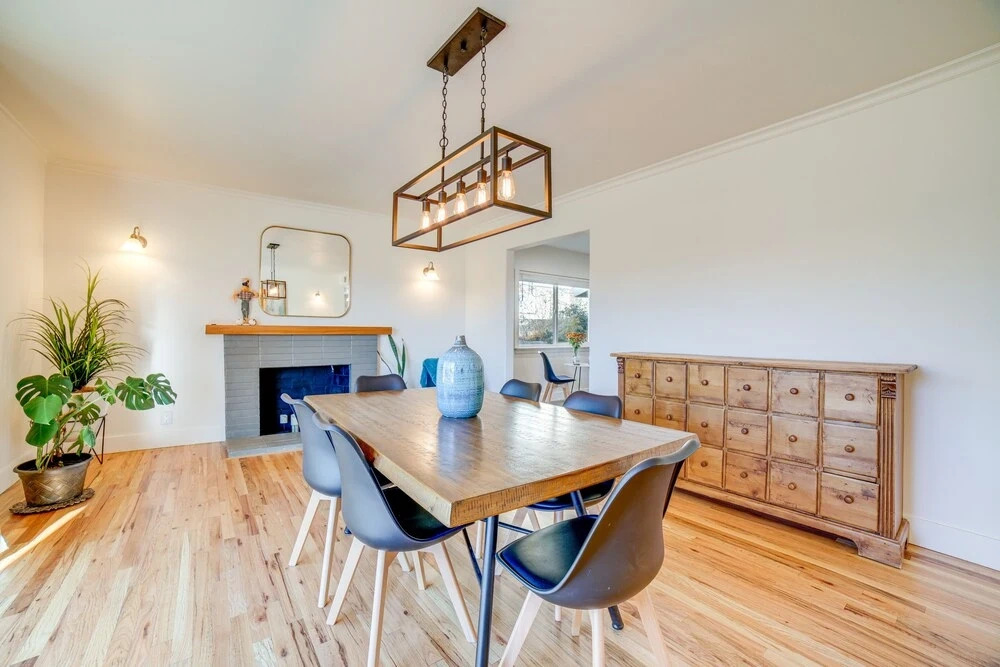 Modern Reno Home w/ Mountain View: Near Downtown!
